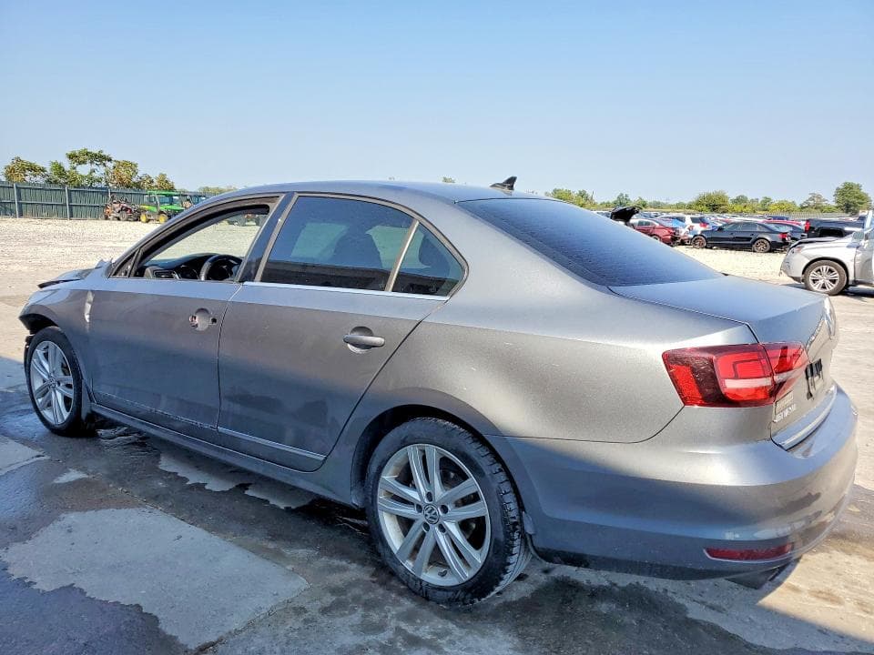 2017 VOLKSWAGEN JETTA SEL 2