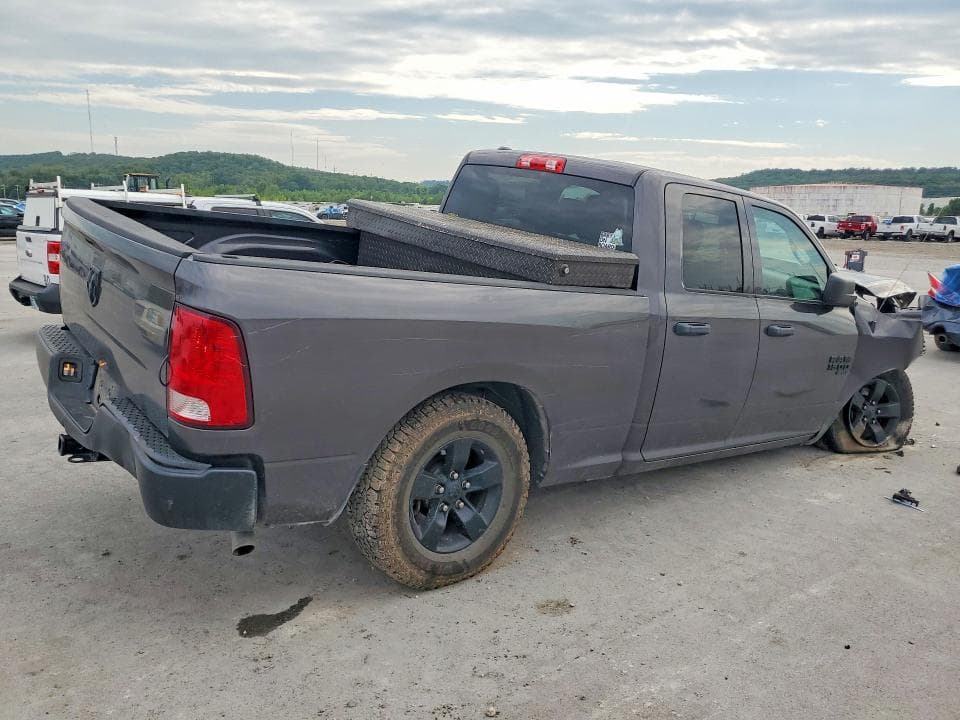 2022 RAM 1500 CLASSIC TRADESMAN 3