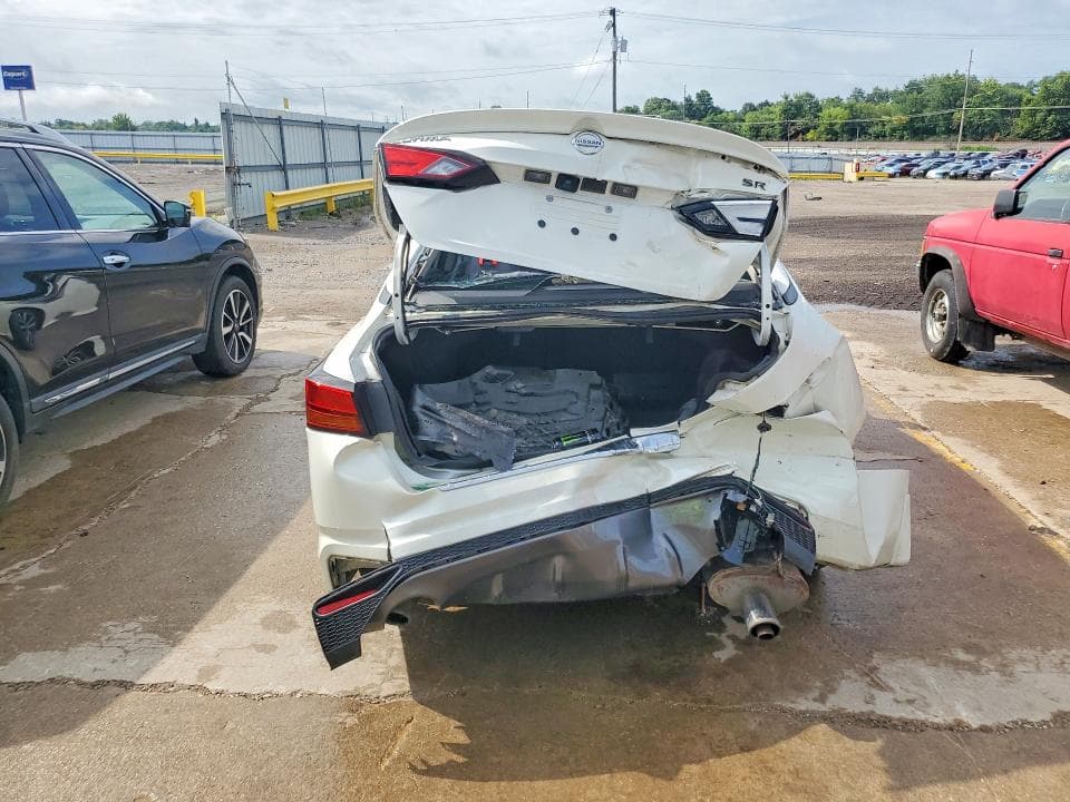 2019 NISSAN ALTIMA SR 6