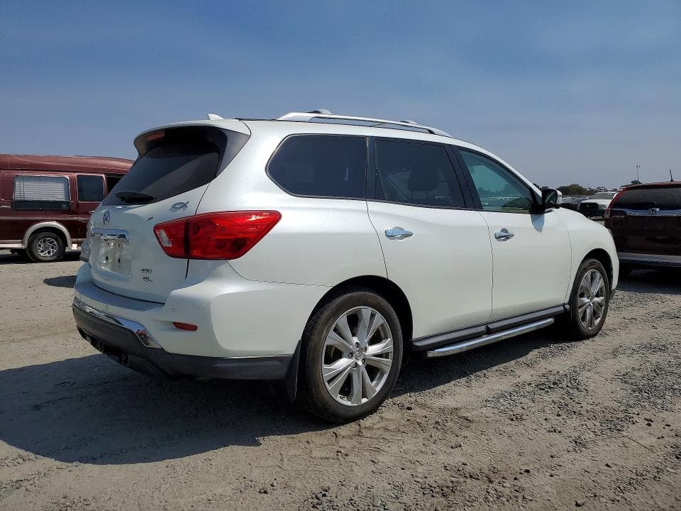 2019 NISSAN PATHFINDER SL 3