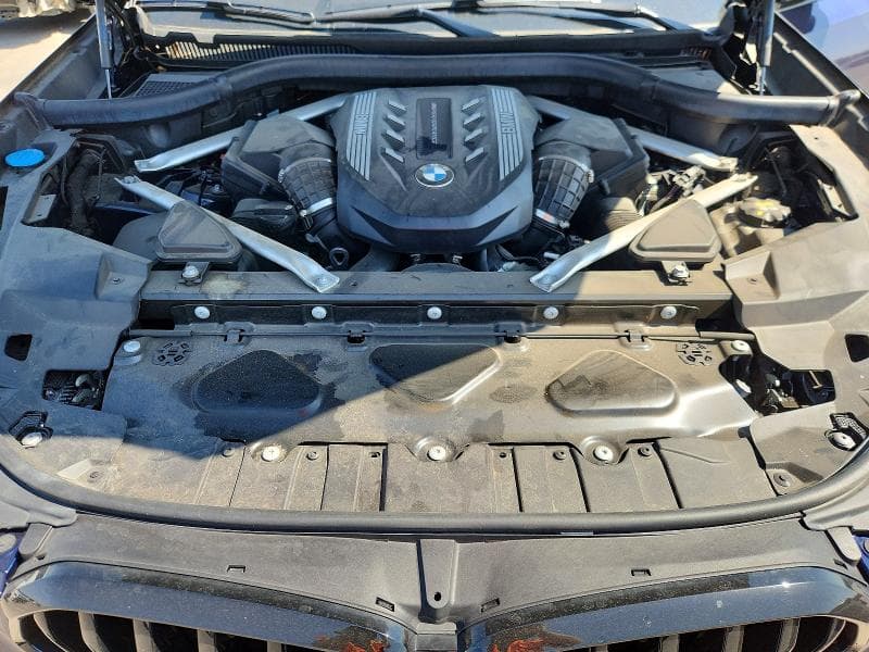 2021 BMW X6 M50I 12