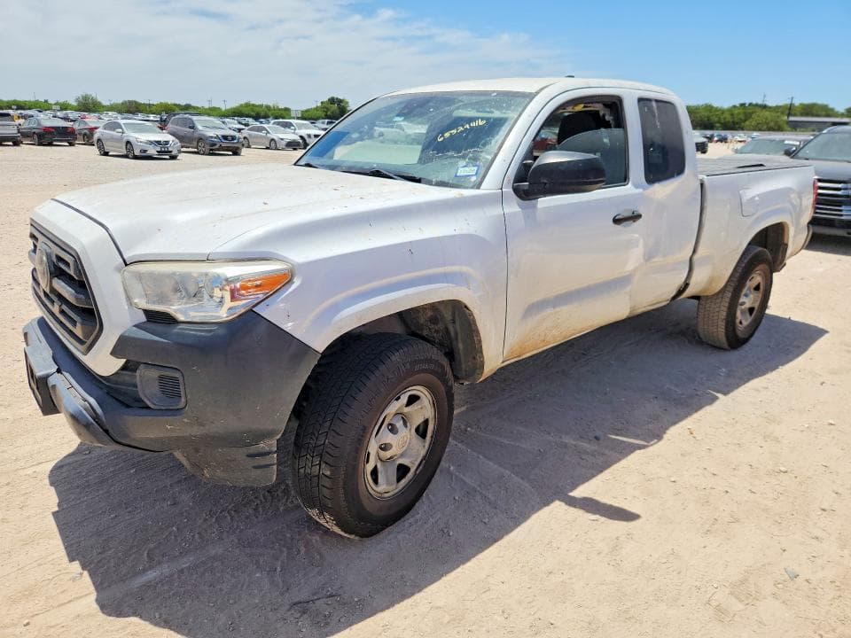 2019 TOYOTA TACOMA SR