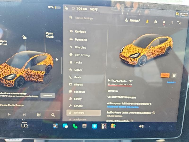 2023 TESLA MODEL Y 9