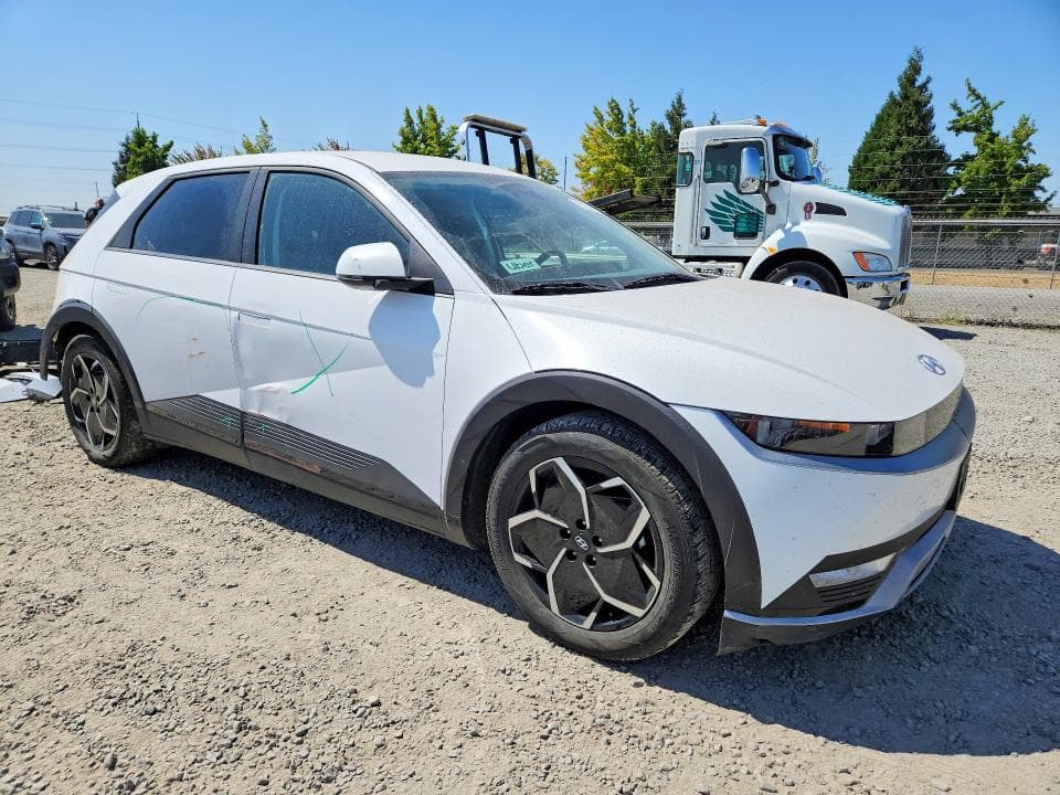 2022 HYUNDAI IONIQ 5 SE 4