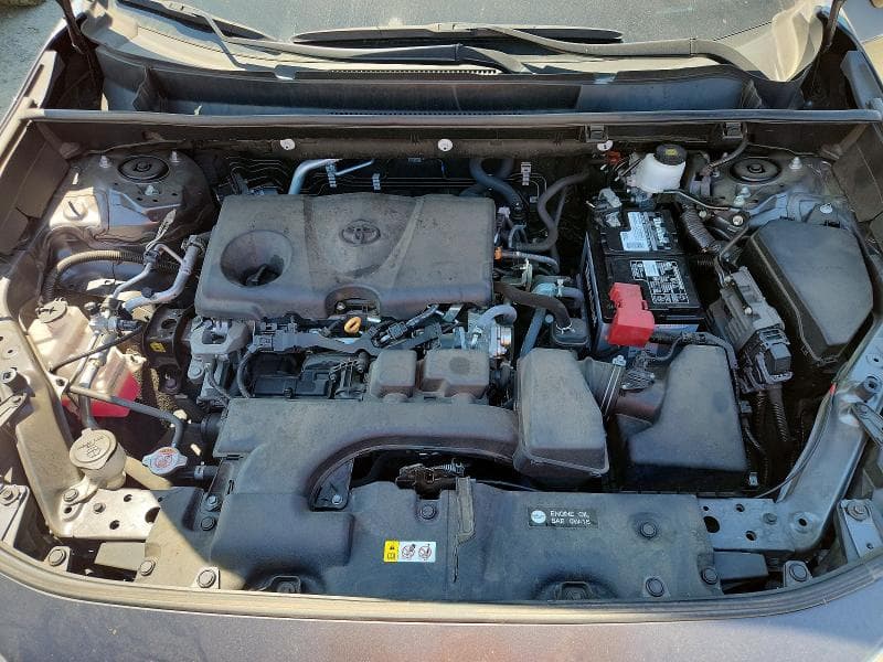 2022 TOYOTA RAV4 LE 12