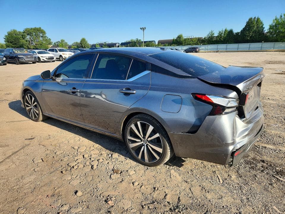 2019 NISSAN ALTIMA SR 2