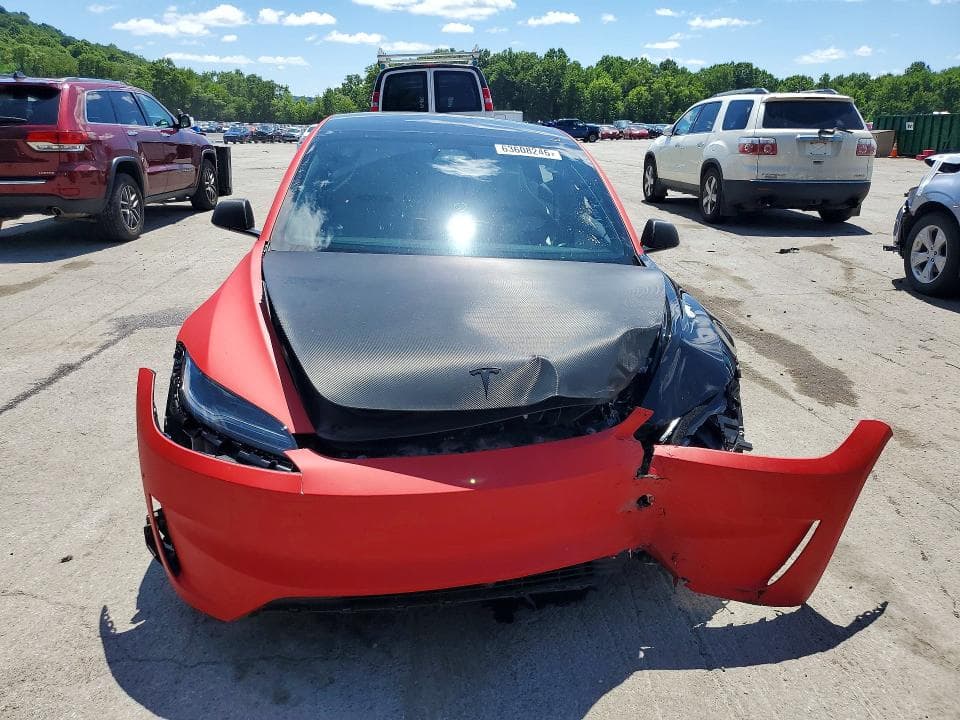 2026 TESLA MODEL 3 5