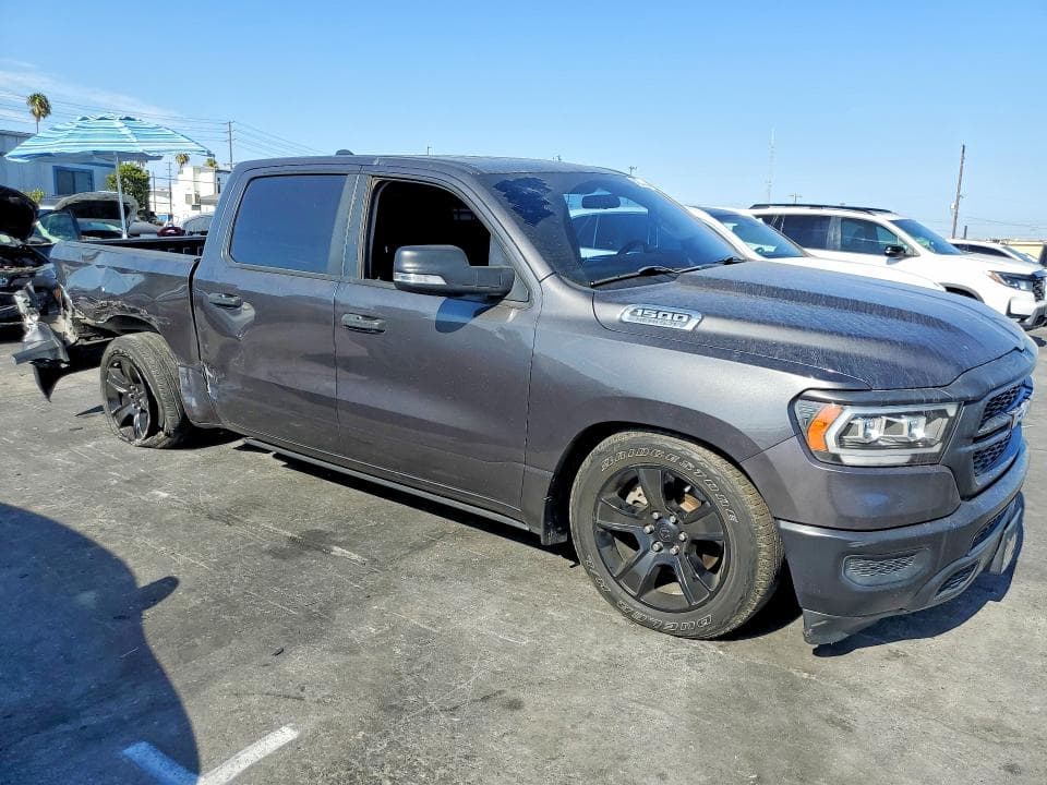 2019 RAM 1500 TRADESMAN 4