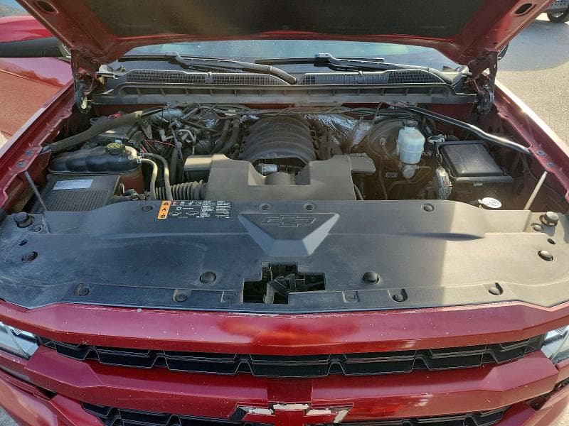 2018 CHEVROLET SILVERADO C1500 LT 11