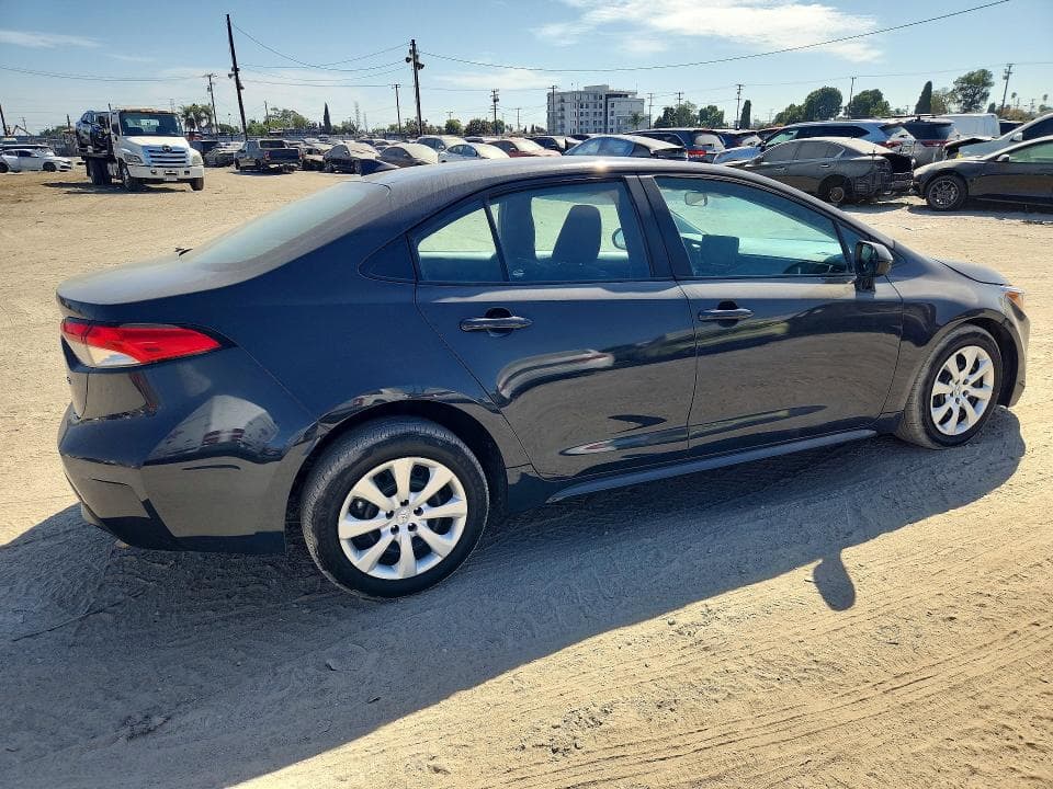 2024 TOYOTA COROLLA LE 3