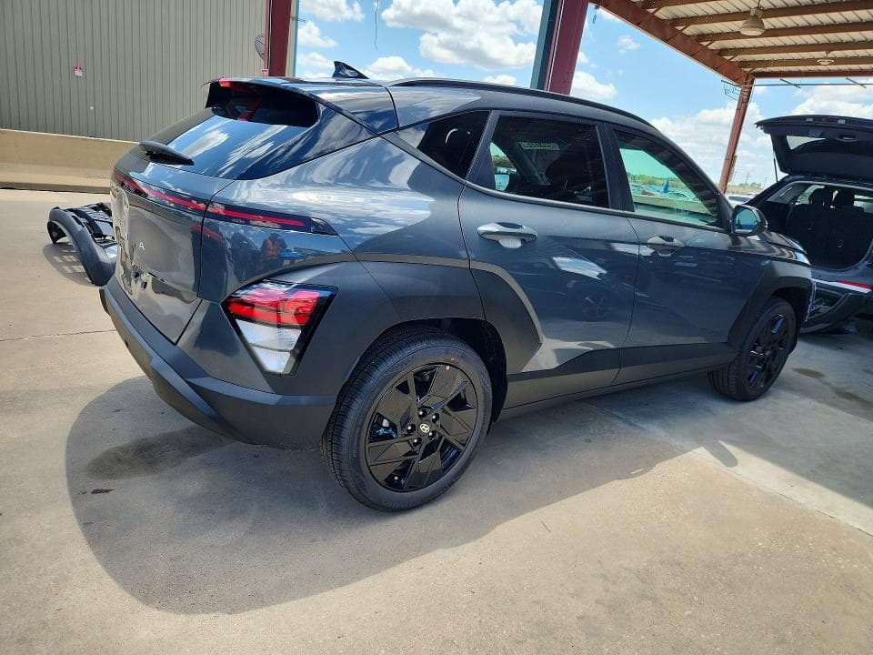 2026 HYUNDAI KONA SEL SPORT 3