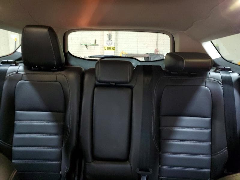 2017 FORD ESCAPE TITANIUM 10
