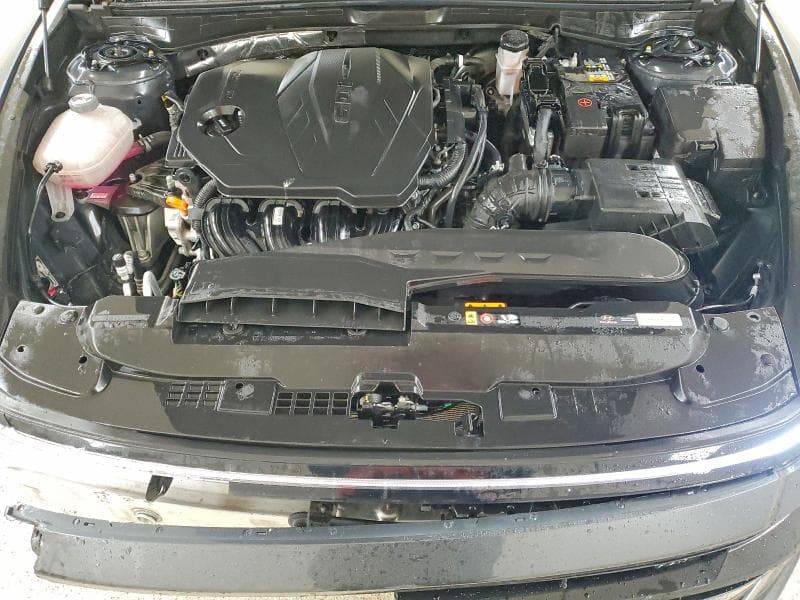 2025 HYUNDAI SONATA SE 11