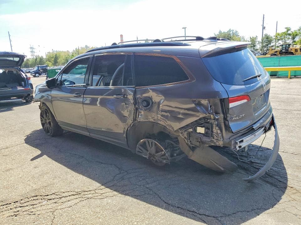 2022 HONDA PILOT SE 2