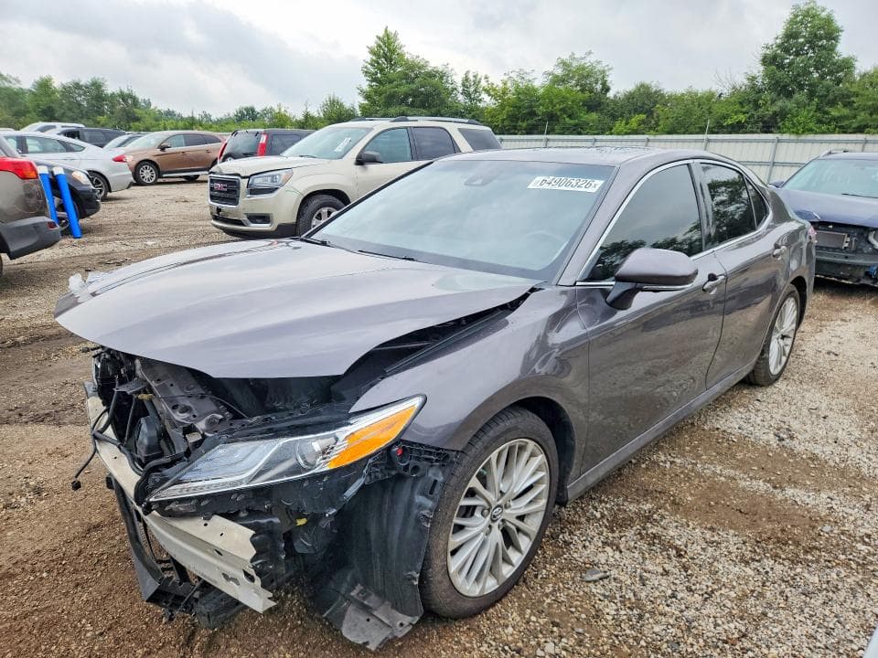 2019 TOYOTA CAMRY HYBRID XLE