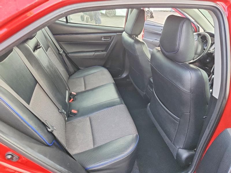 2017 TOYOTA COROLLA SE 10