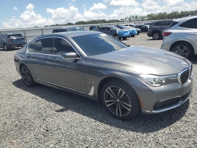 2018 BMW 740 XE 4