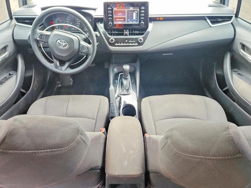 2020 TOYOTA COROLLA LE 8