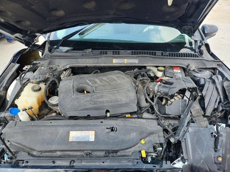 2017 FORD FUSION SE 11
