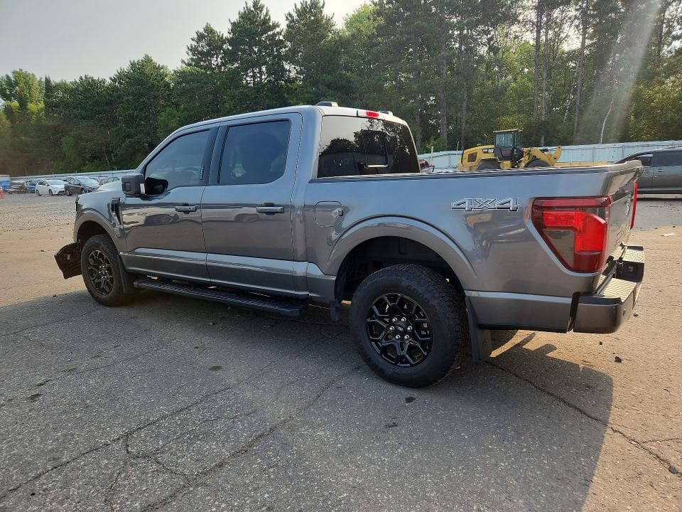 2024 FORD F150 XLT 2
