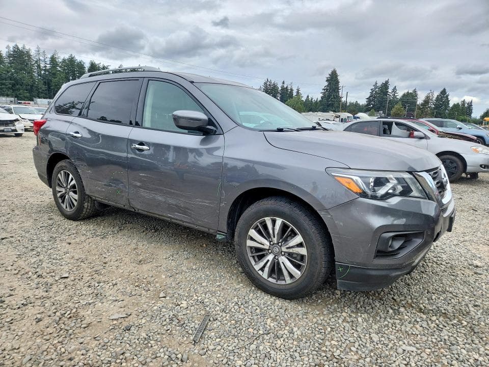 2019 NISSAN PATHFINDER SV 4