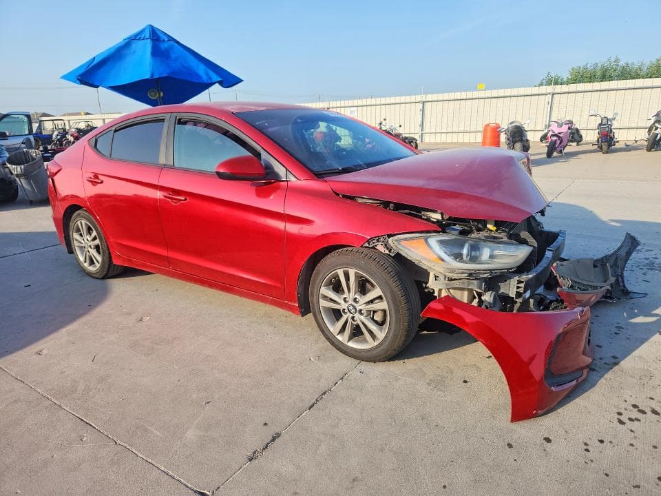 2017 HYUNDAI ELANTRA SE 4
