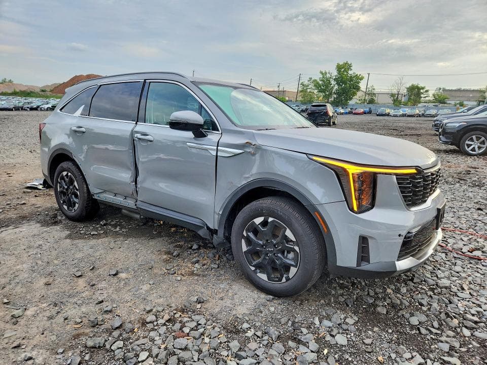 2026 KIA SORENTO S 4