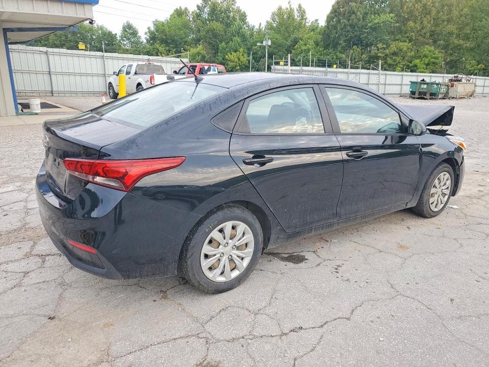 2021 HYUNDAI ACCENT SE 3