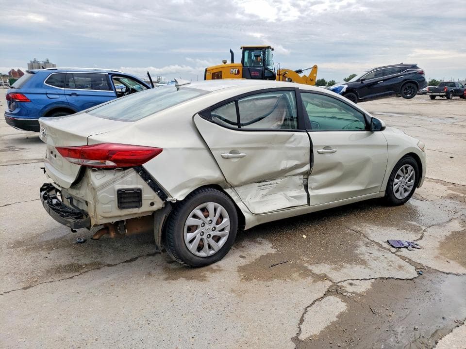2017 HYUNDAI ELANTRA SE 3