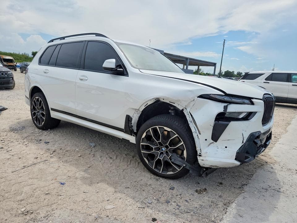 2024 BMW X7 XDRIVE40I 4