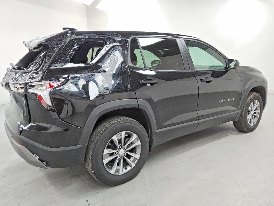 2025 CHEVROLET EQUINOX LT 3