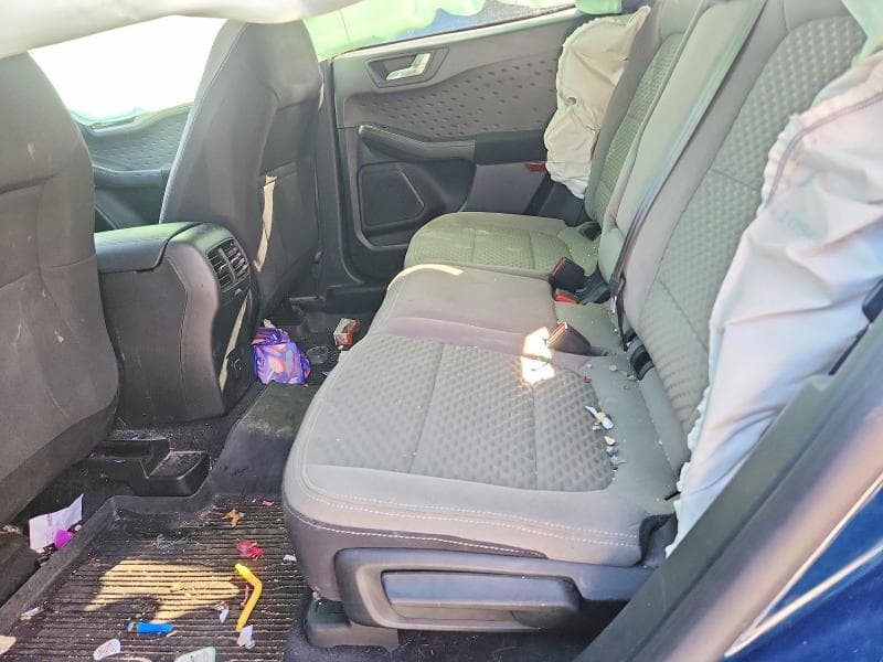 2020 FORD ESCAPE SE 11