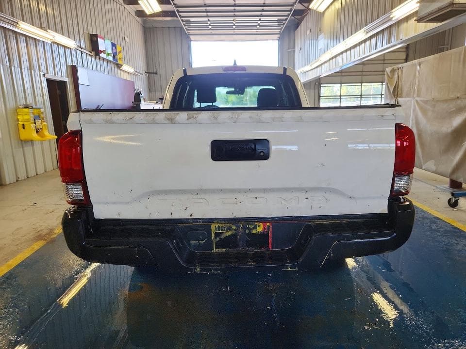 2020 TOYOTA TACOMA SR 6