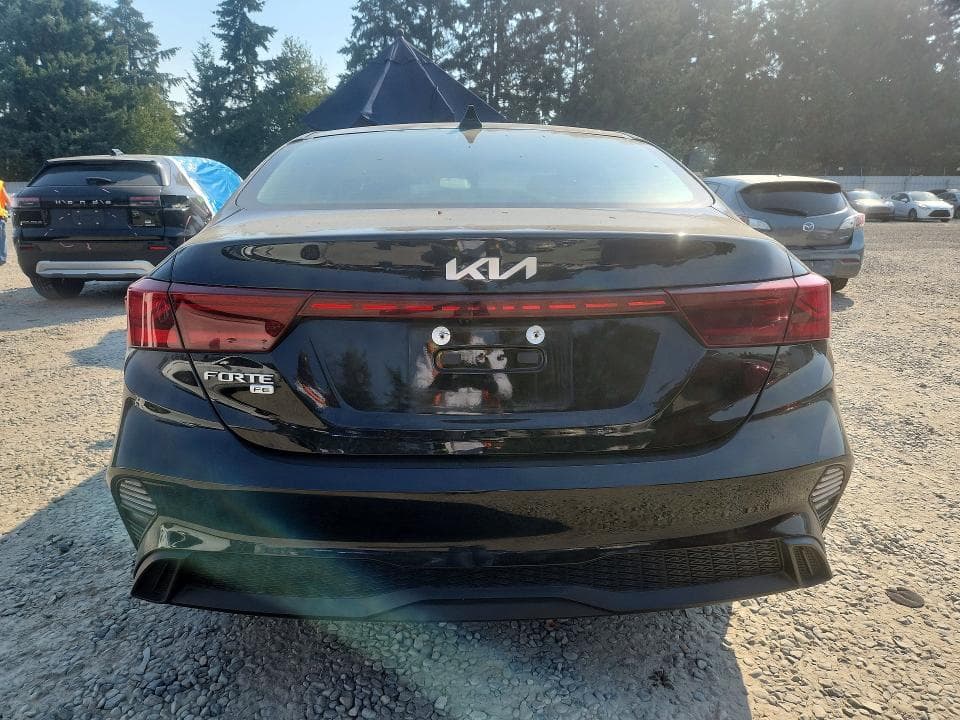 2022 KIA FORTE FE 6