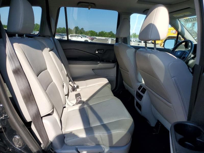 2017 HONDA PILOT EXL 11