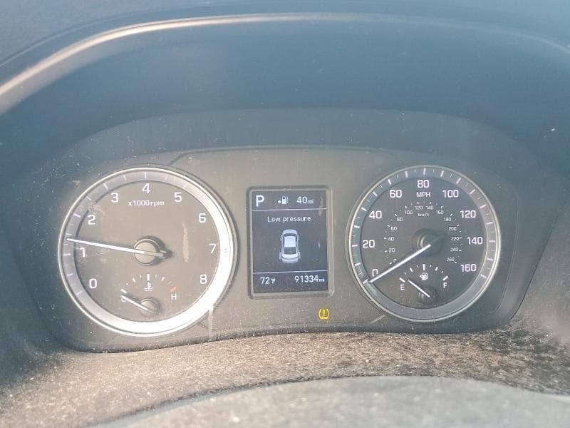 2019 HYUNDAI SONATA SE 9