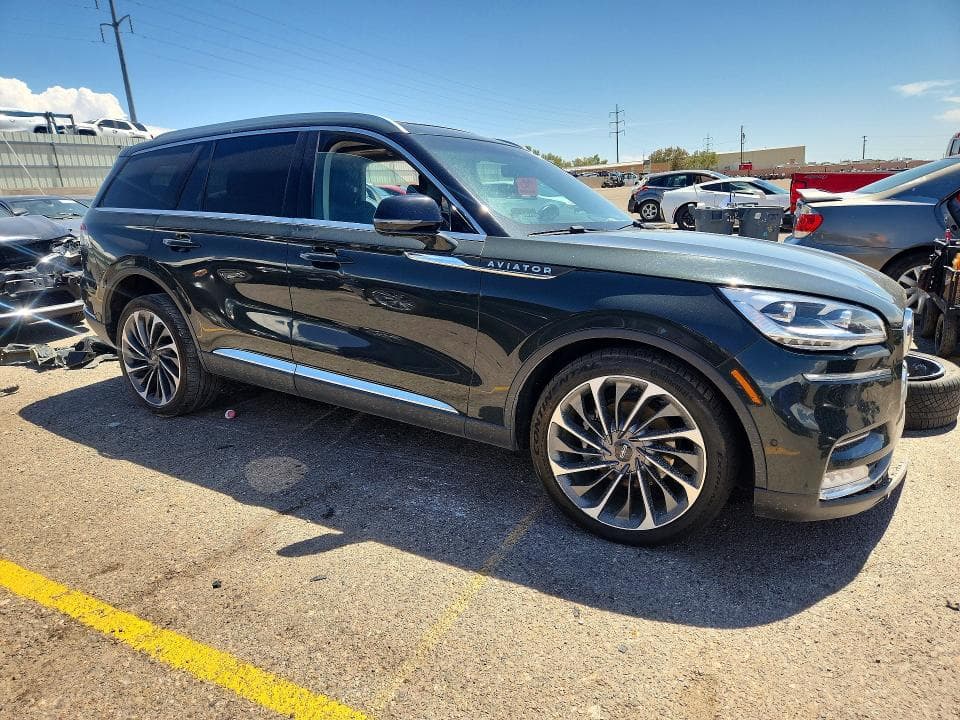 2022 LINCOLN AVIATOR RESERVE 4