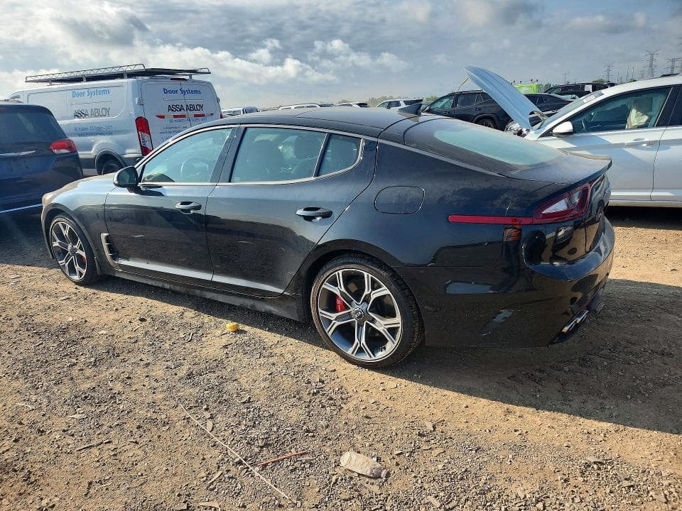 2020 KIA STINGER GT2 2