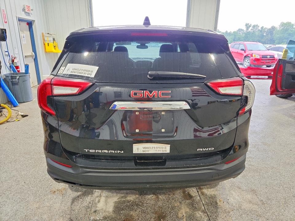 2022 GMC TERRAIN SLE 6