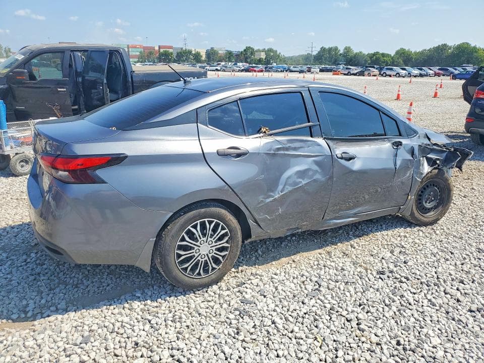 2020 NISSAN VERSA S 3