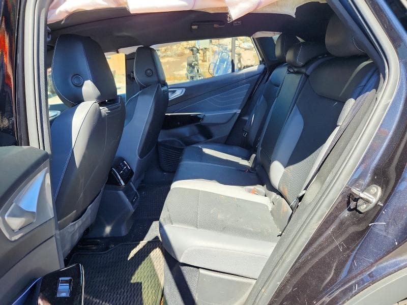 2023 VOLKSWAGEN ID.4 PRO S 11