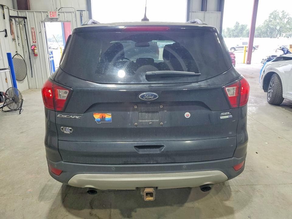 2019 FORD ESCAPE SEL 6