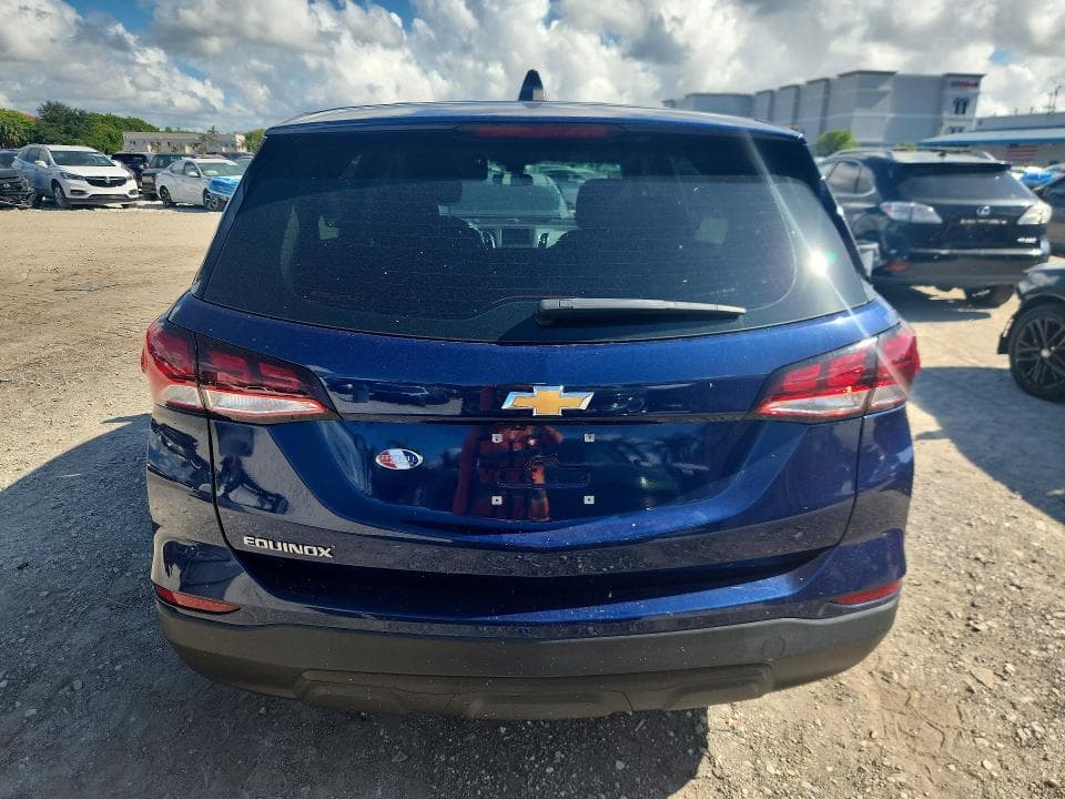 2023 CHEVROLET EQUINOX LS 6