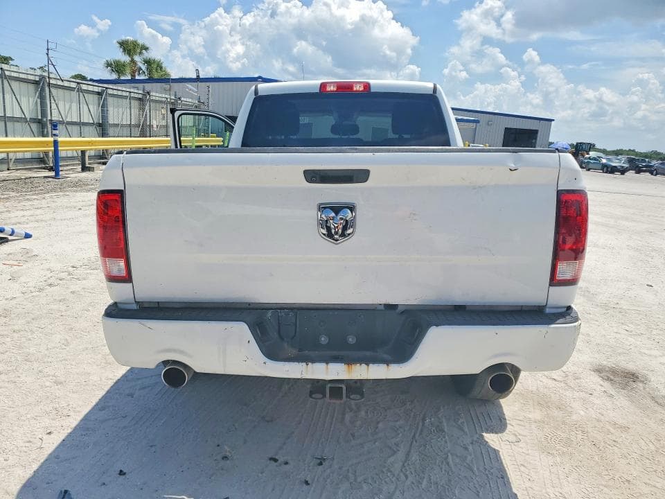 2019 RAM 1500 CLASSIC TRADESMAN 6