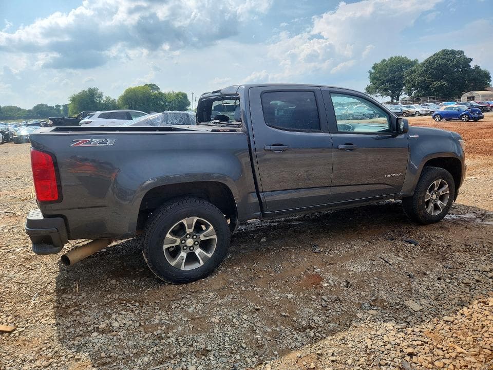 2017 CHEVROLET COLORADO Z71 3