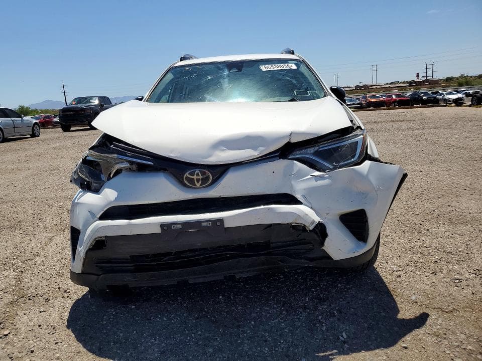 2018 TOYOTA RAV4 LE 5