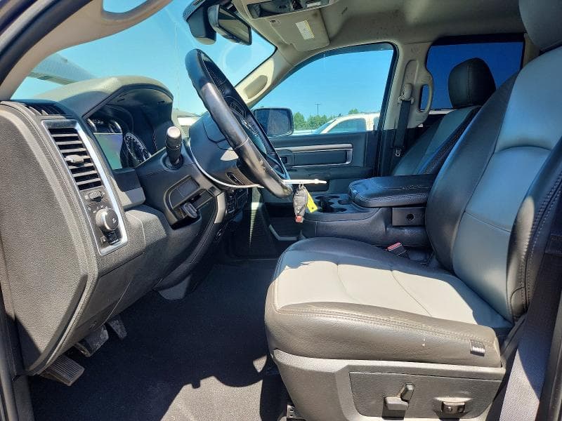 2017 RAM 1500 SLT 7
