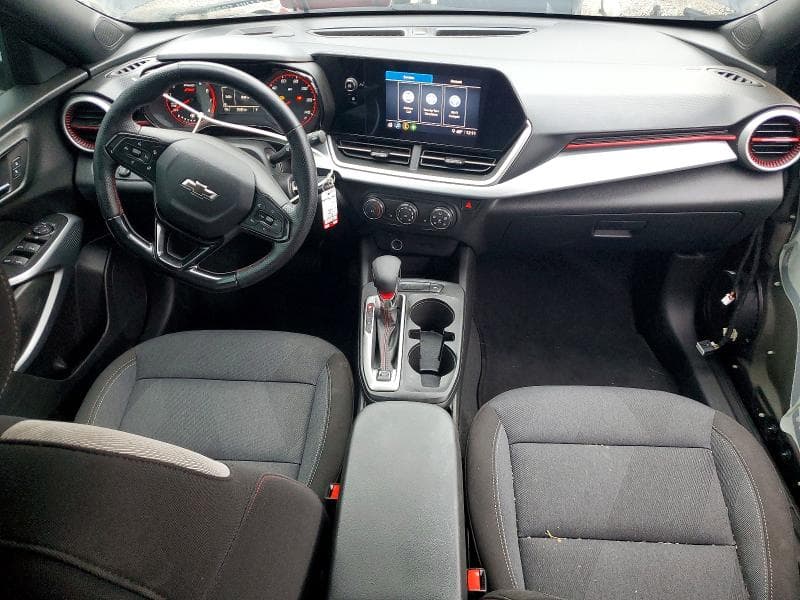 2025 CHEVROLET TRAX 1RS 8