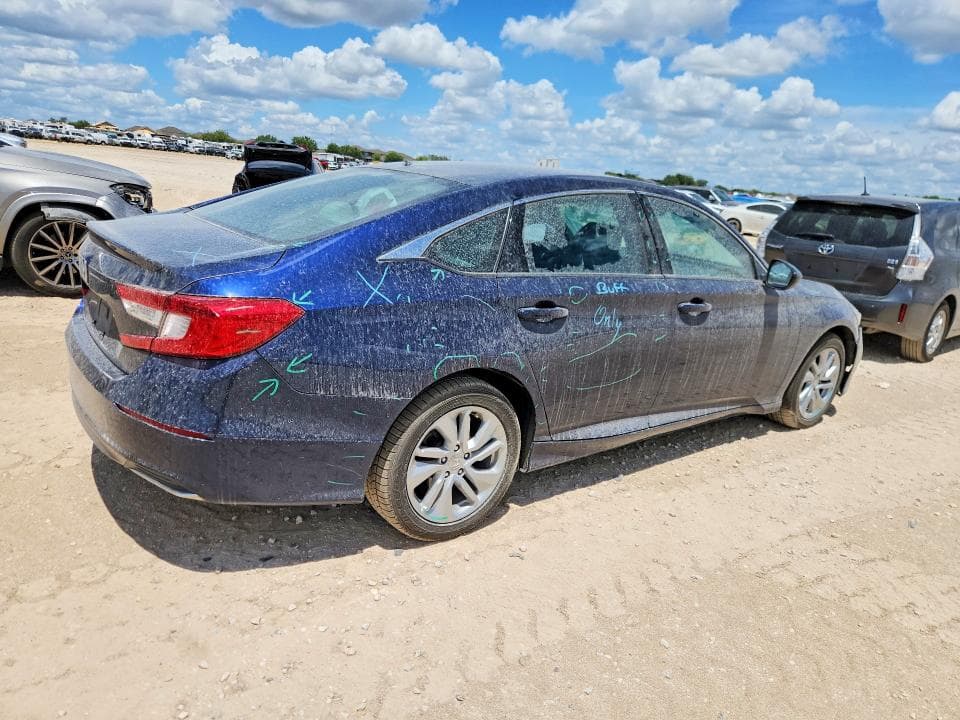 2020 HONDA ACCORD LX 3
