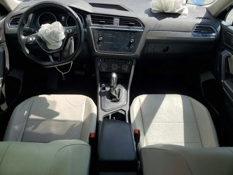 2018 VOLKSWAGEN TIGUAN SE SE 8